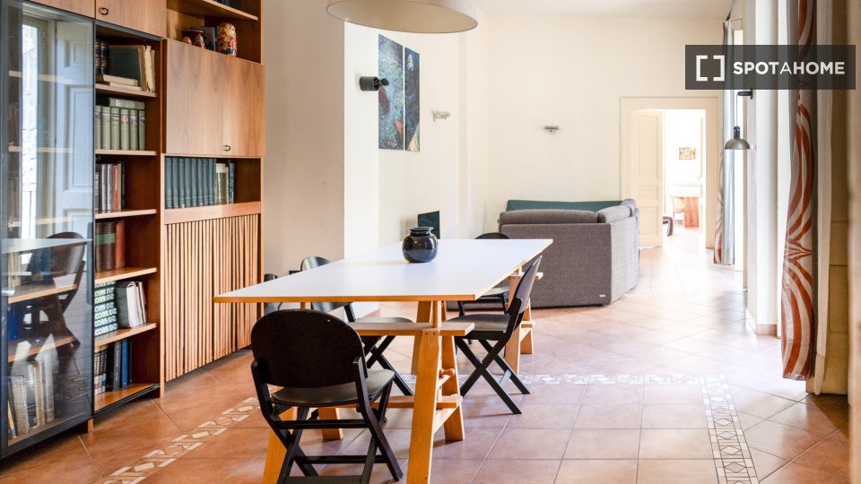 Apartment Naples, 4 beds — photo 11