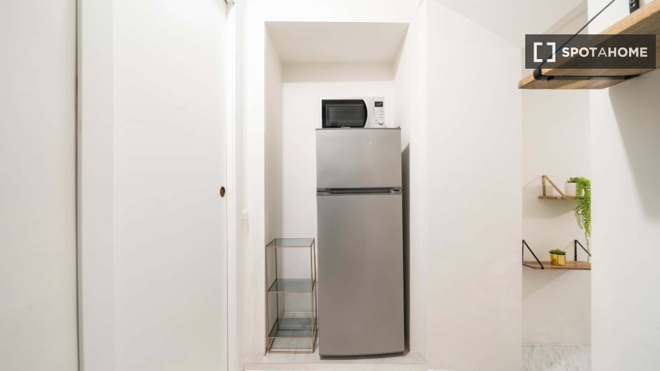Apartment Milan, 2 beds, 69m² — photo 15