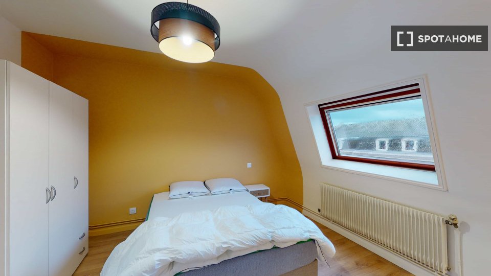 Double room Lille, 18 beds — photo 16