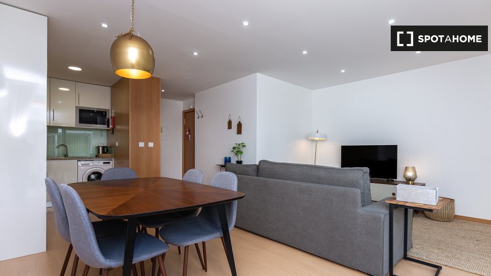 Apartment Porto, 2 beds, 119m² — photo 3