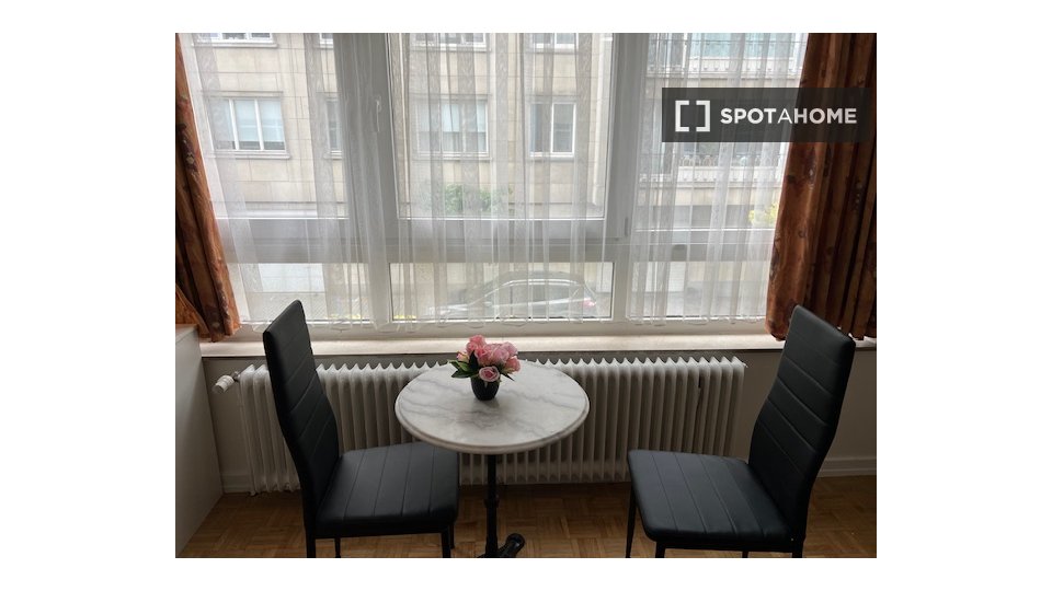Apartment Brussels, 1 bed, 40m² — photo 50