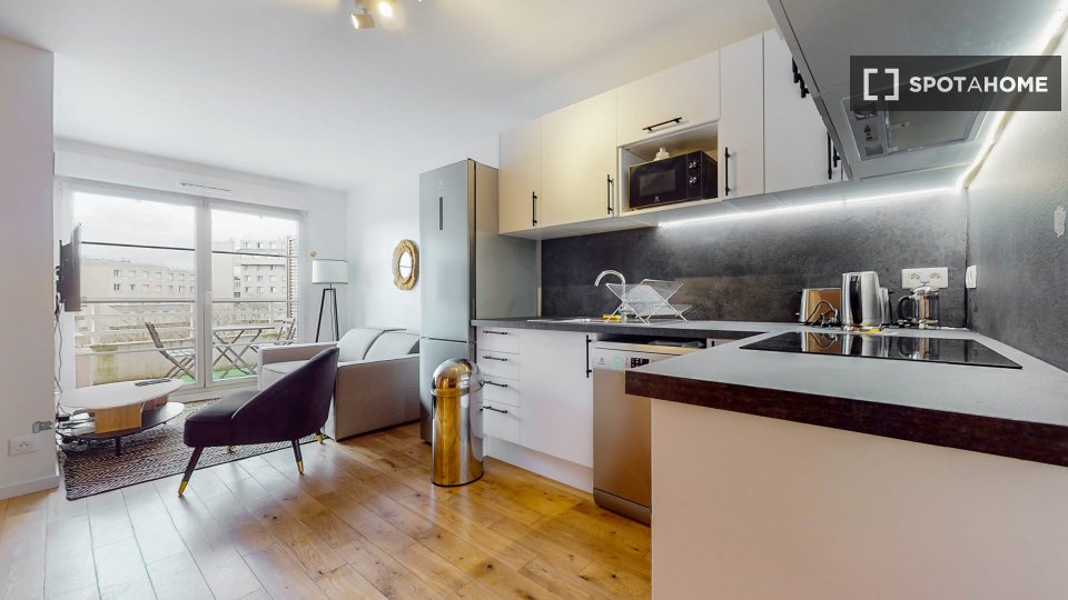 Double room Paris, 12 beds — photo 1
