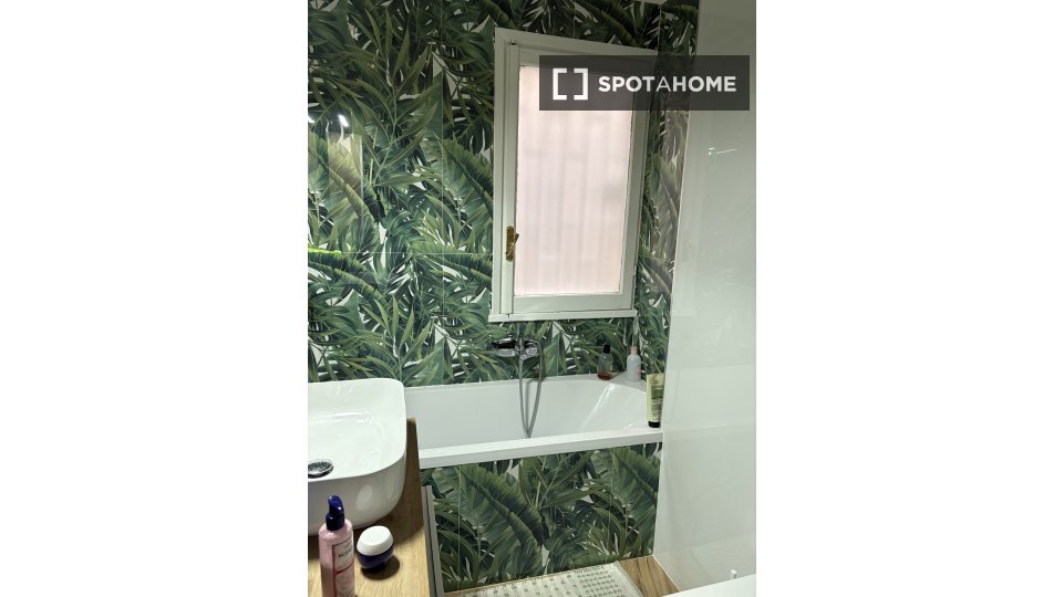 Double room Rome, 2 beds, 80m² — photo 9