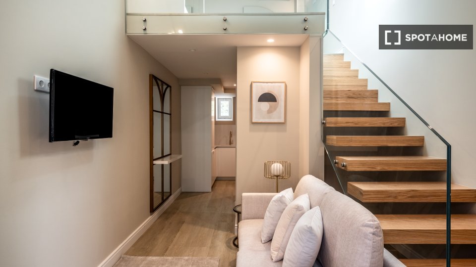 Apartment mono Lisbon, 39m² — photo 13