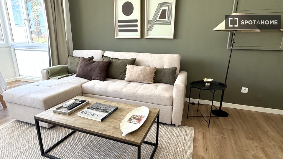 Apartment mono Lisbon, 1 bed, 45m² — photo 29