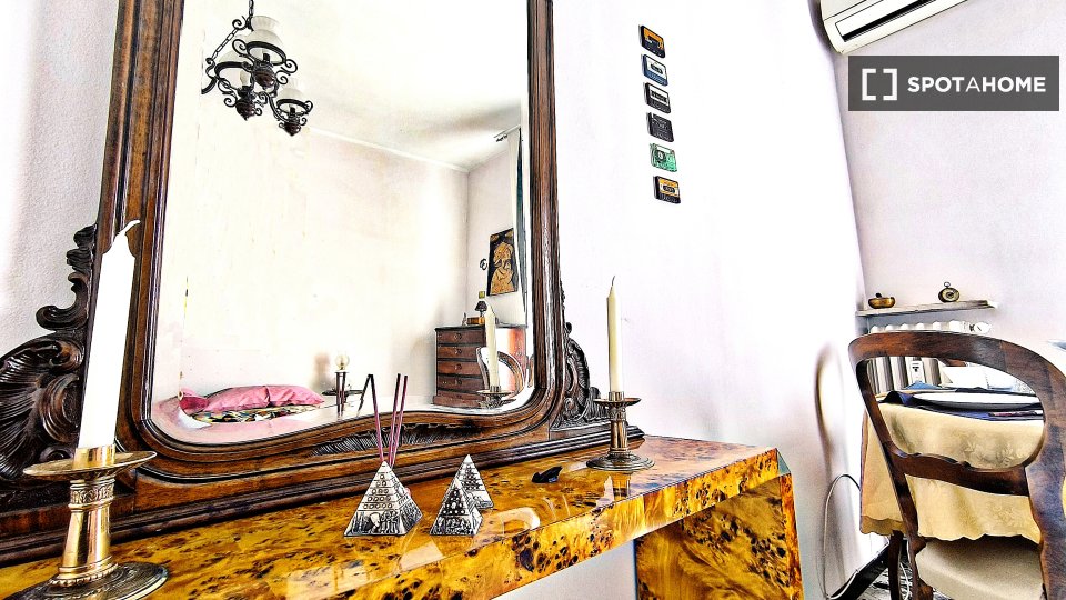 Double room Milan, 2 beds, 75m² — photo 23