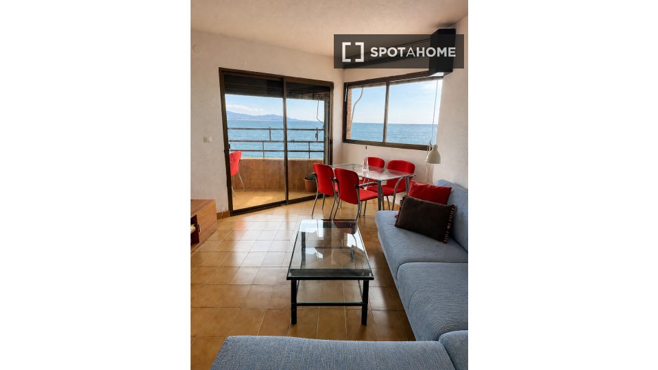 Apartment Granada, 3 beds, 100m² — photo 11