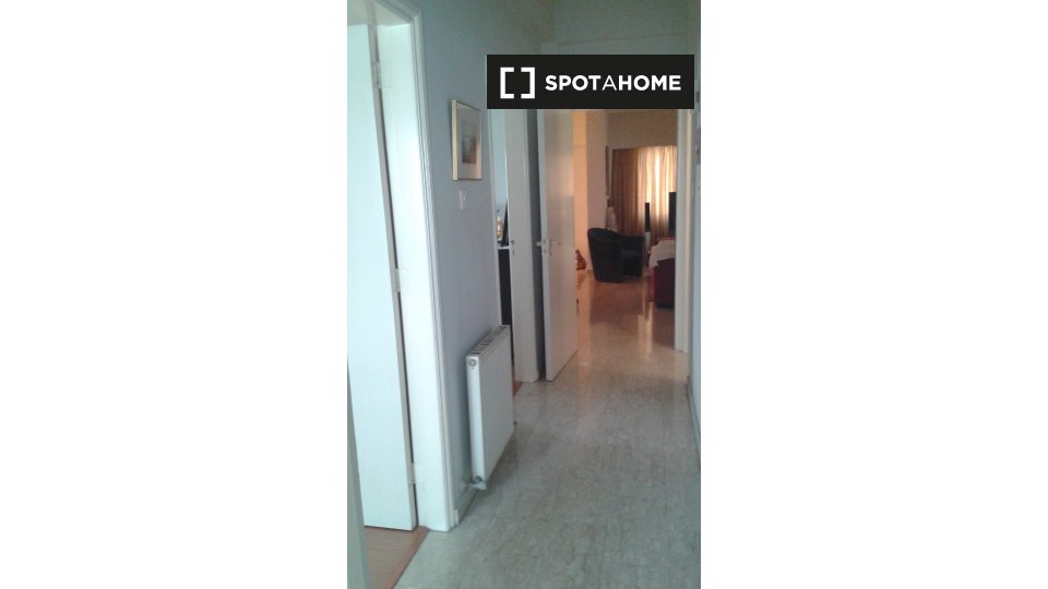 Double room Nicosia, 3 beds — photo 1