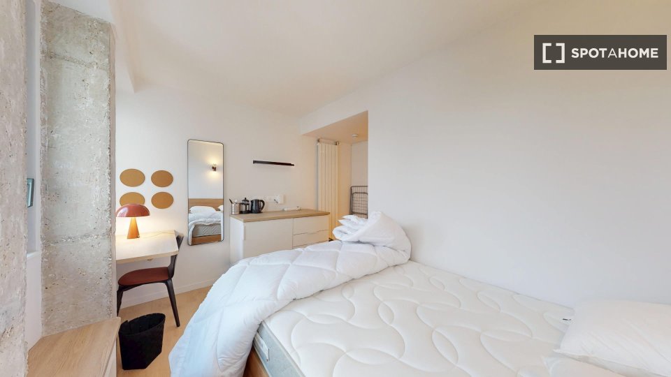 Double room Paris, 12 beds — photo 2