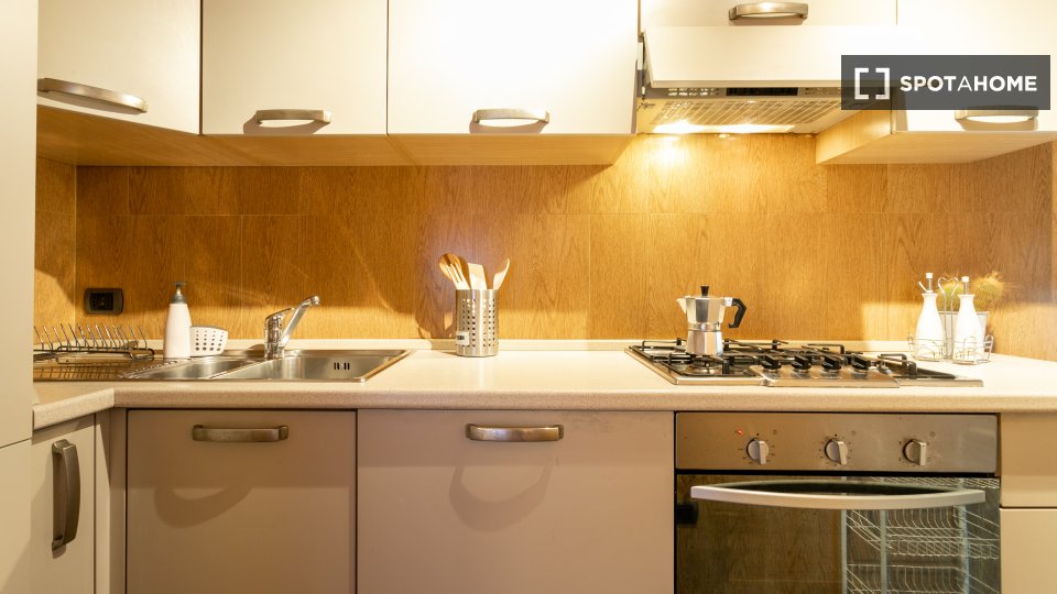 Apartment Milan, 2 beds, 75m² — photo 19
