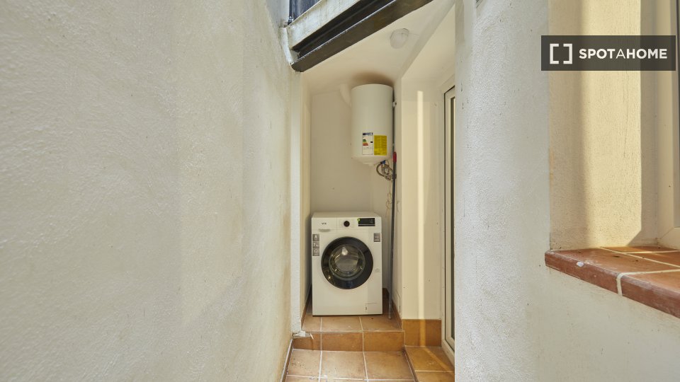 Apartment Barcelona, 1 bed, 40m² — photo 19