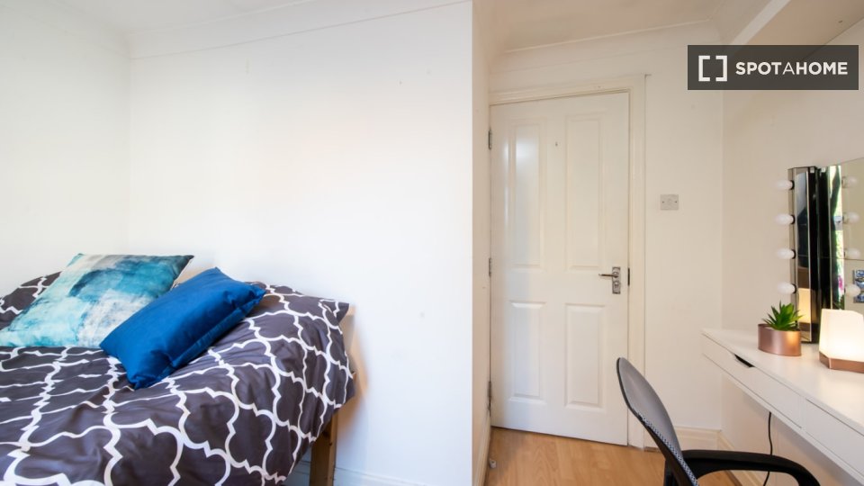 Double room London, 7 beds — photo 8