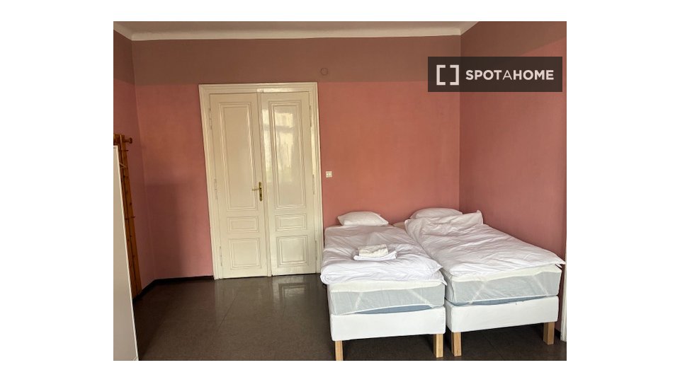 Double room Vienna, 3 beds, 88m² — photo 3