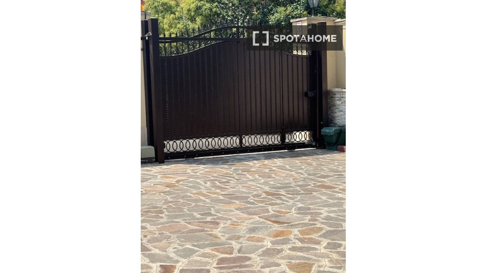 Double room Rome, 1 bed — photo 16