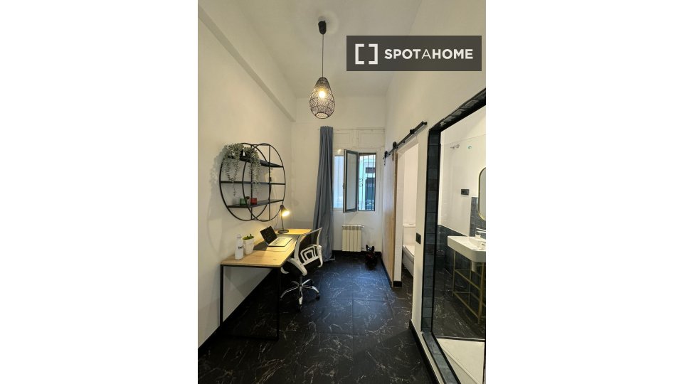 Double room Madrid, 20 beds, 5000m² — photo 9