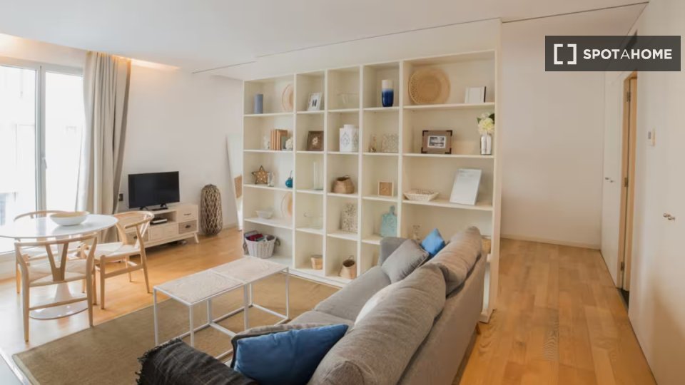 Apartment mono Barcelona, 45m² — photo 2