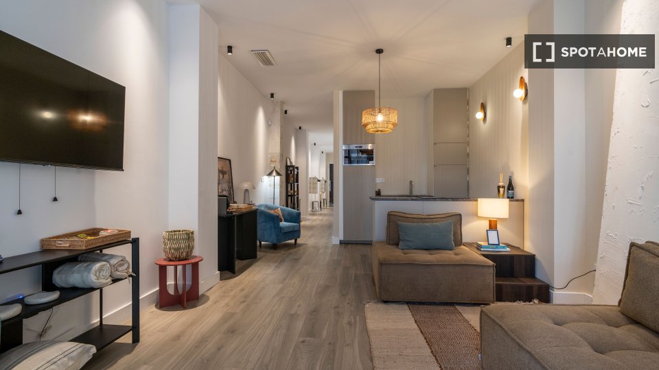 Apartment Valencia, 3 beds — photo 4