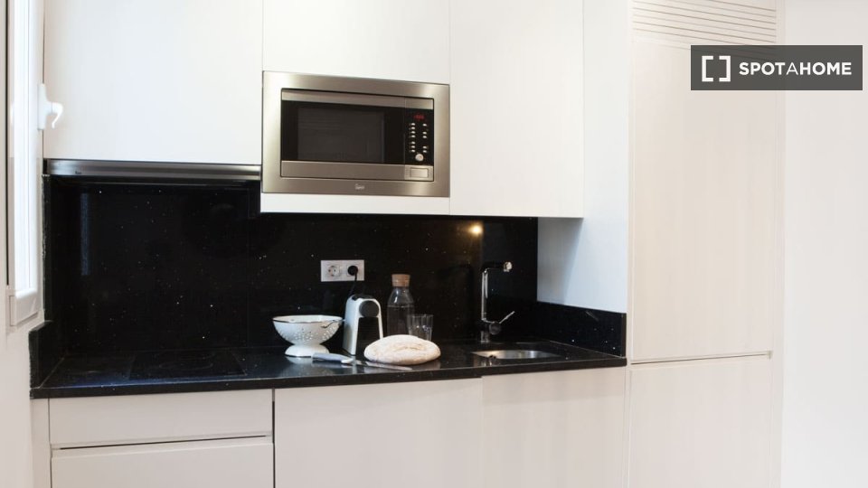 Apartment mono Madrid, 45m² — photo 2