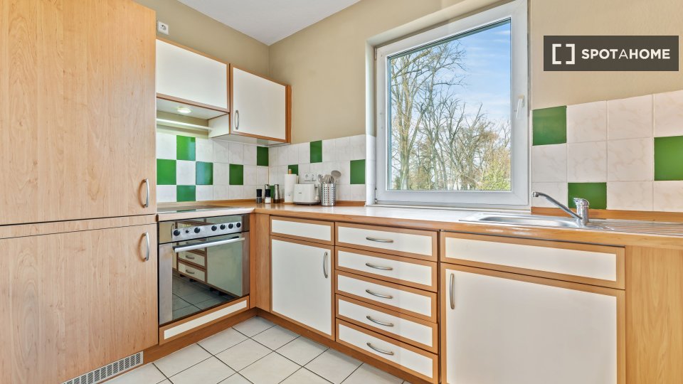 Apartment Berlin, 2 beds, 68m² — photo 5