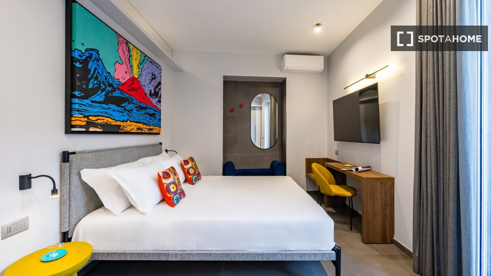 Apartment Naples, 1 bed — photo 17