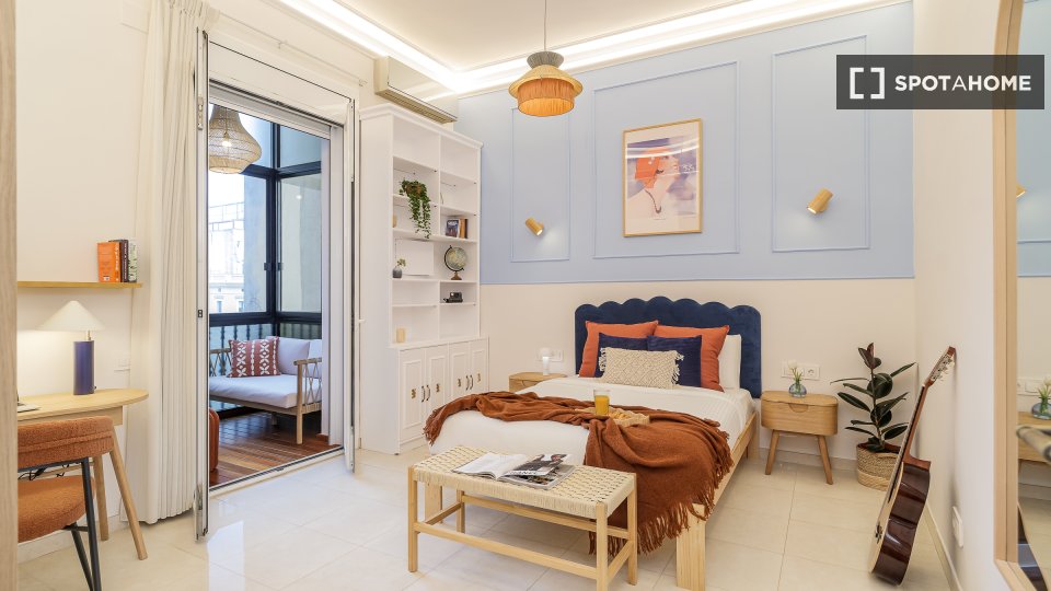 Double room Barcelona, 9 beds, 300m² — photo 27