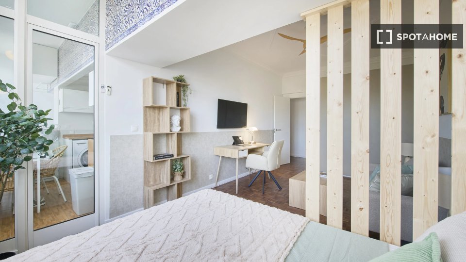 Double room Lisbon, 9 beds — photo 4