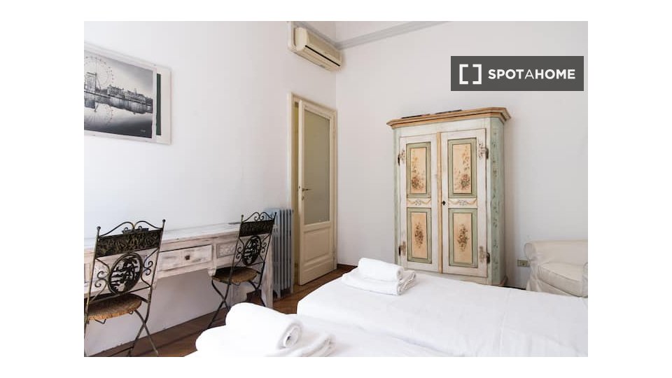 Apartment Milan, 1 bed, 49m² — photo 8