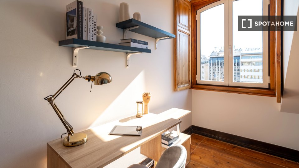 Double room Lisbon, 9 beds — photo 2