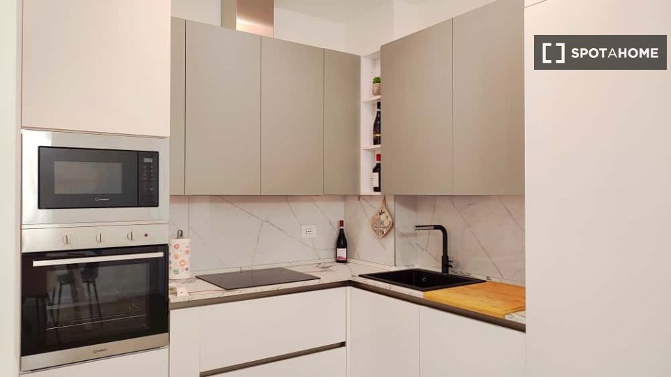 Apartment Milan, 1 bed — photo 12