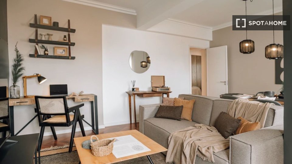 Apartment Lisbon, 2 beds — photo 13