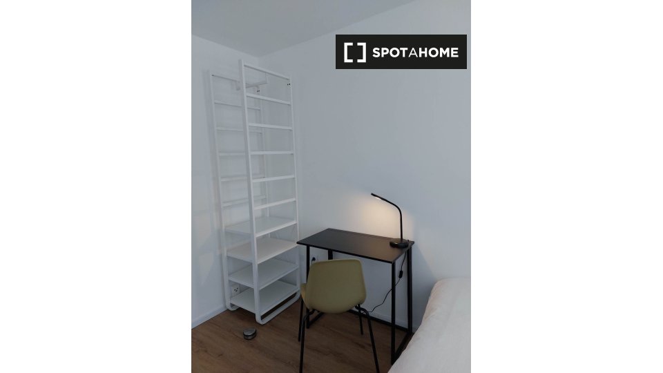 Apartment Hamburg, 1 bed, 34m² — photo 6