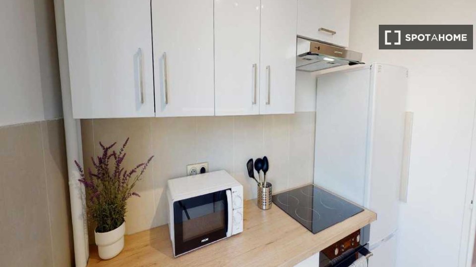 Double room Paris, 4 beds, 90m² — photo 13