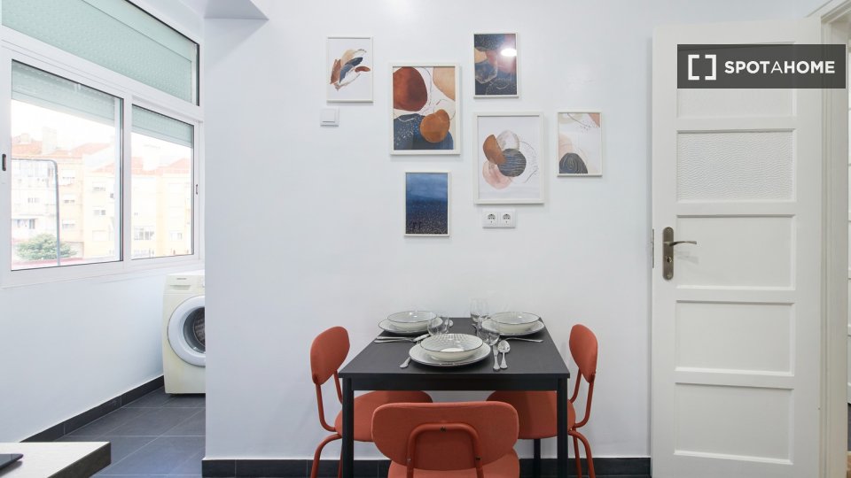 Double room Lisbon, 4 beds — photo 56