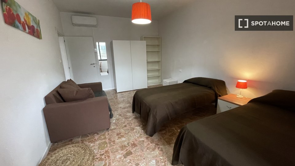 Double room Florence, 5 beds — photo 19
