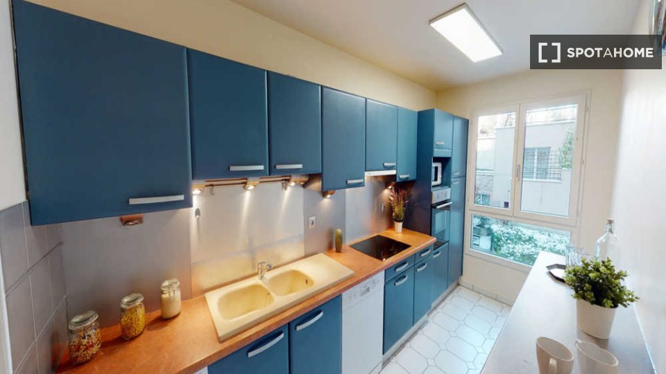Double room Paris, 4 beds, 90m² — photo 17