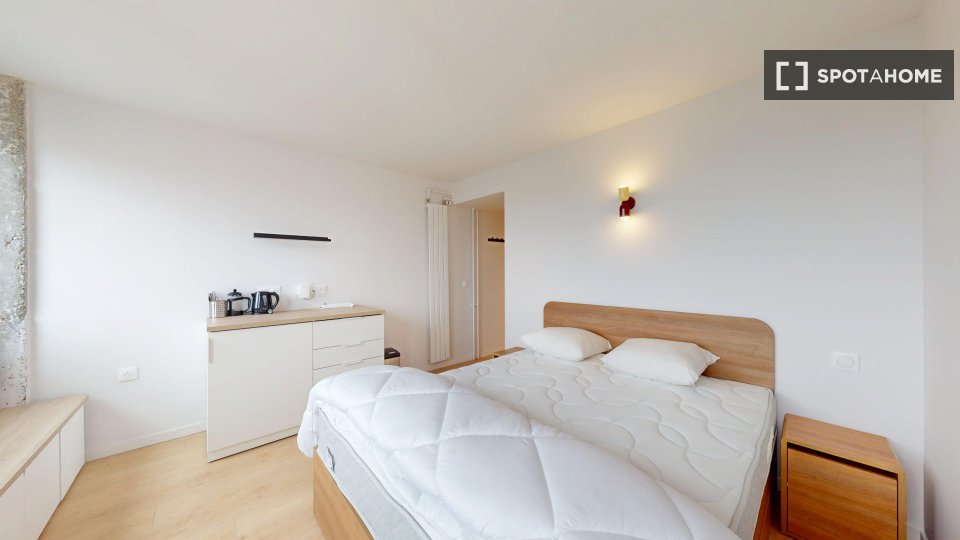 Camera doppia Parigi, 12 camere — foto 9
