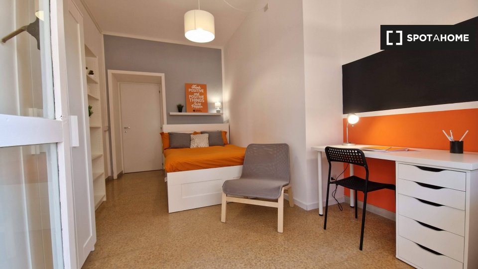 Double room Rome, 6 beds — photo 10