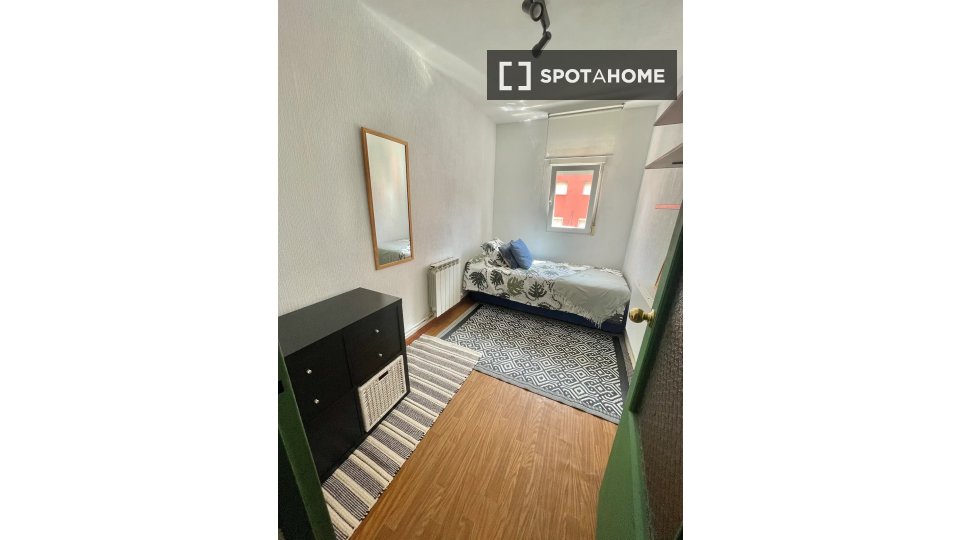 Apartment Madrid, 2 beds, 65m² — photo 2
