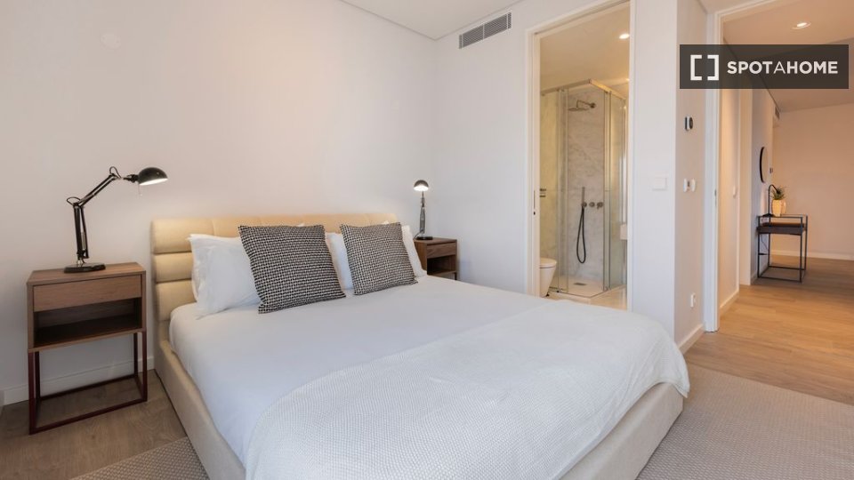 Apartment Lisbon, 3 beds — photo 4