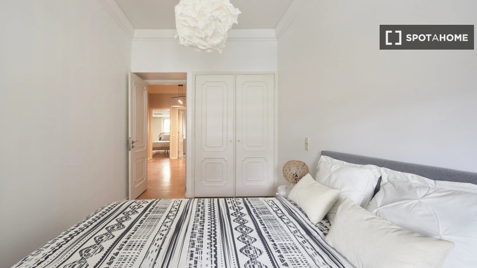 Double room Lisbon, 9 beds — photo 4