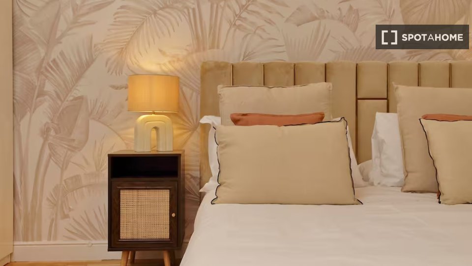 Apartment Rome, 1 bed — photo 2