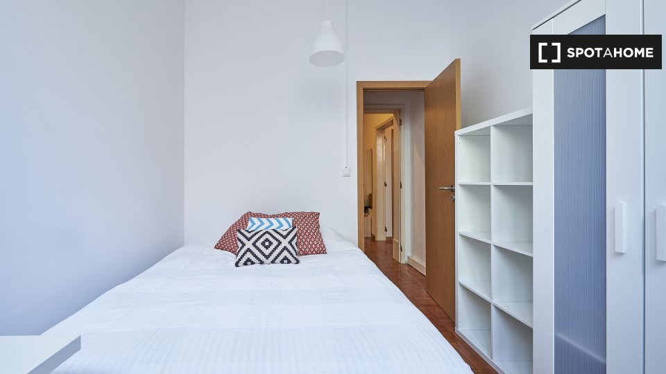 Double room Lisbon, 11 beds — photo 3