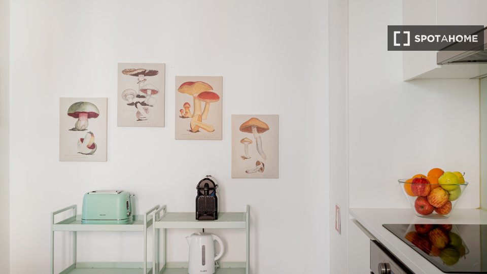 Apartment Lisbon, 3 beds — photo 19