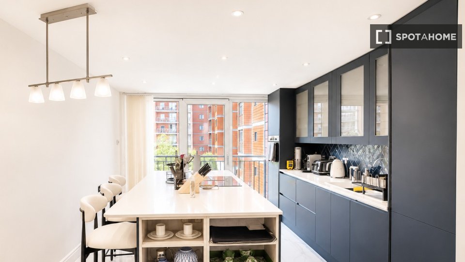 Apartment London, 2 beds, 90m² — photo 8