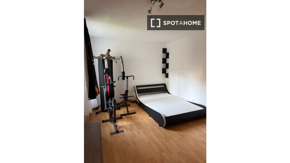 Apartment Stuttgart, 2 beds, 60m² — photo 8