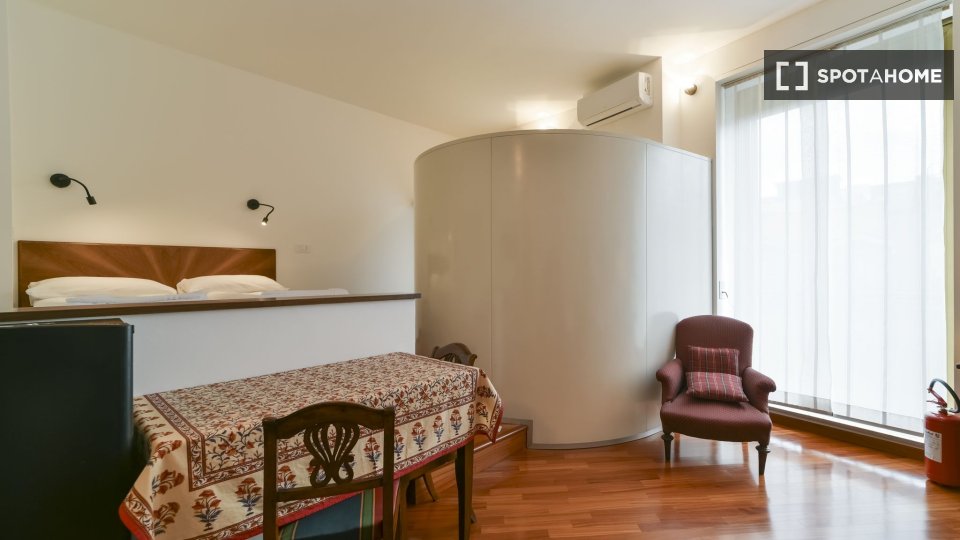 Apartment mono Milan, 50m² — photo 1