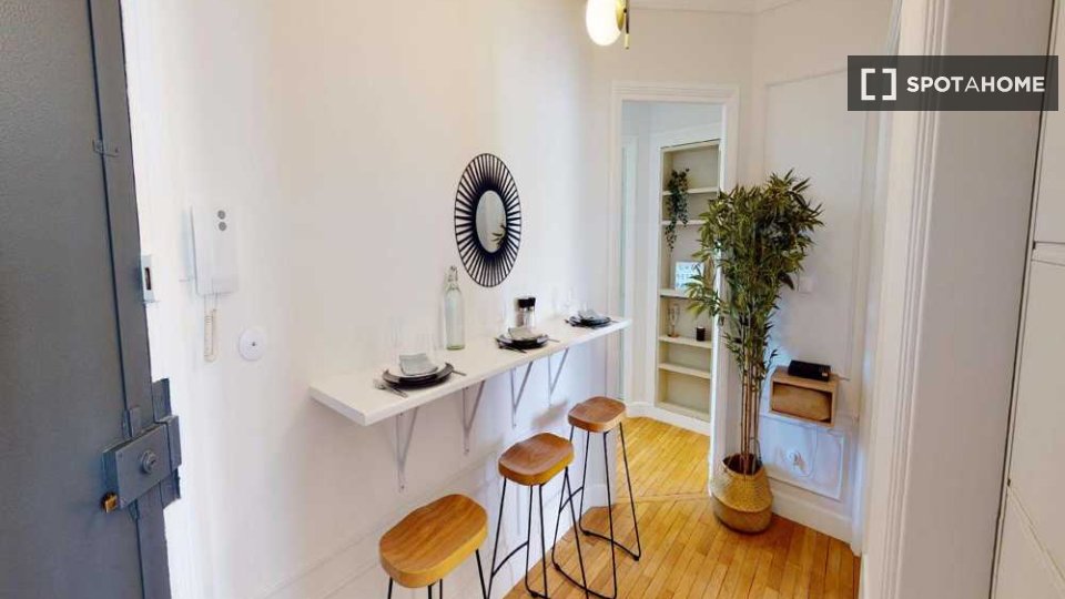 Double room Paris, 4 beds, 80m² — photo 6
