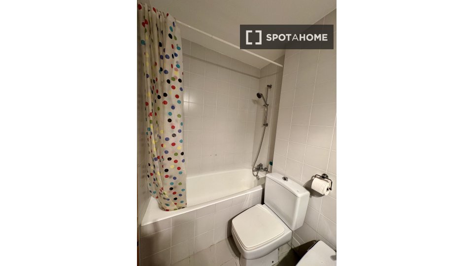 Double room Barcelona, 4 beds, 120m² — photo 7