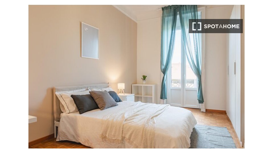 Double room Milan, 5 beds — photo 12