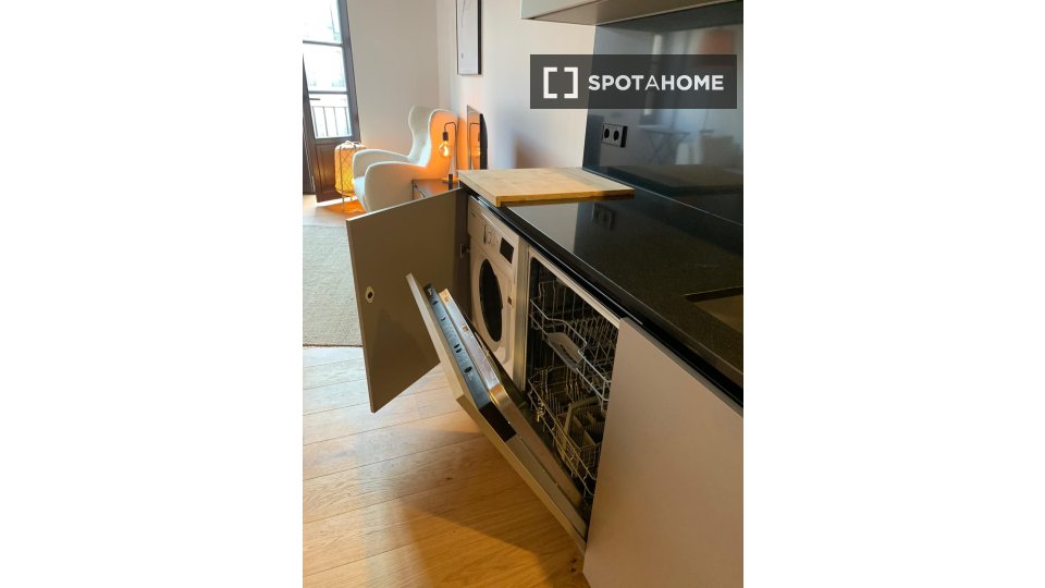 Apartment Barcelona, 2 beds, 85m² — photo 10